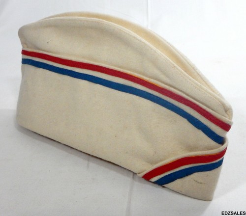 Cappello guarnigione vintage