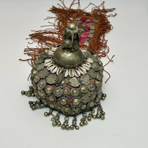 Cappello cerimoniale afgano